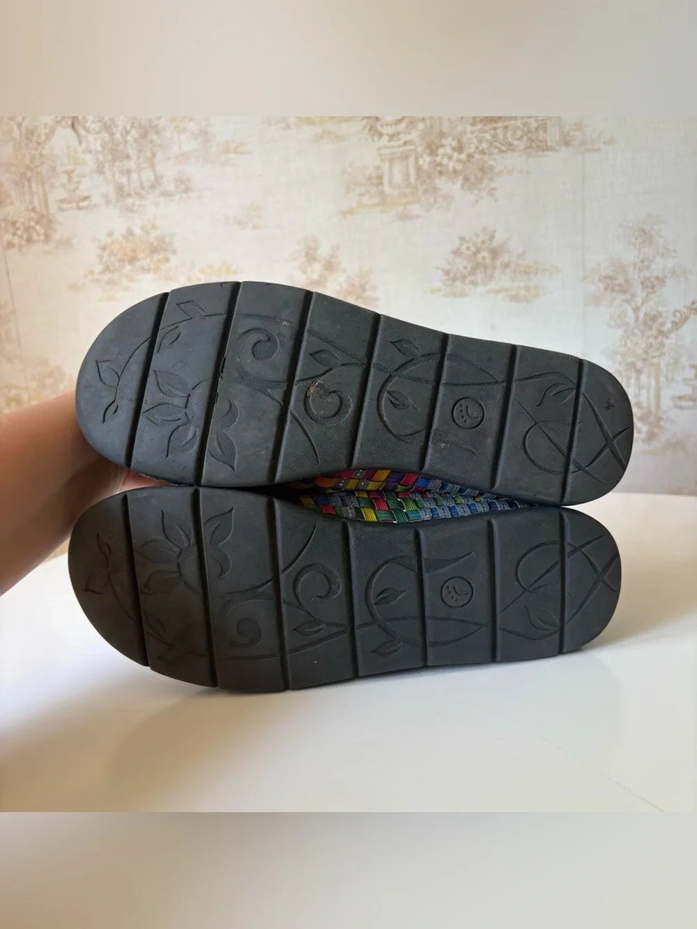 Baretraps Ideena Woven Rainbow Multicolored Mary Jane Flats 7.5 US